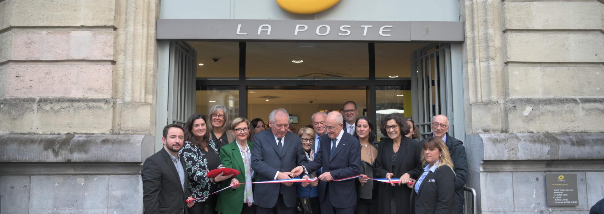 La Poste rouvre son bureau historique en centre-ville